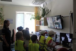 spotkanie z dziećmi w komendzie