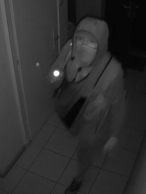 wizerunek poszukiwanego mężczyzny