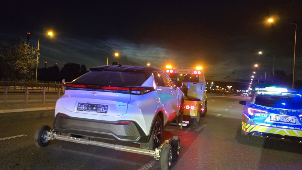 "Kobra" w akcji, Toyota CHR odzyskana, podejrzany tymczasowo aresztowany