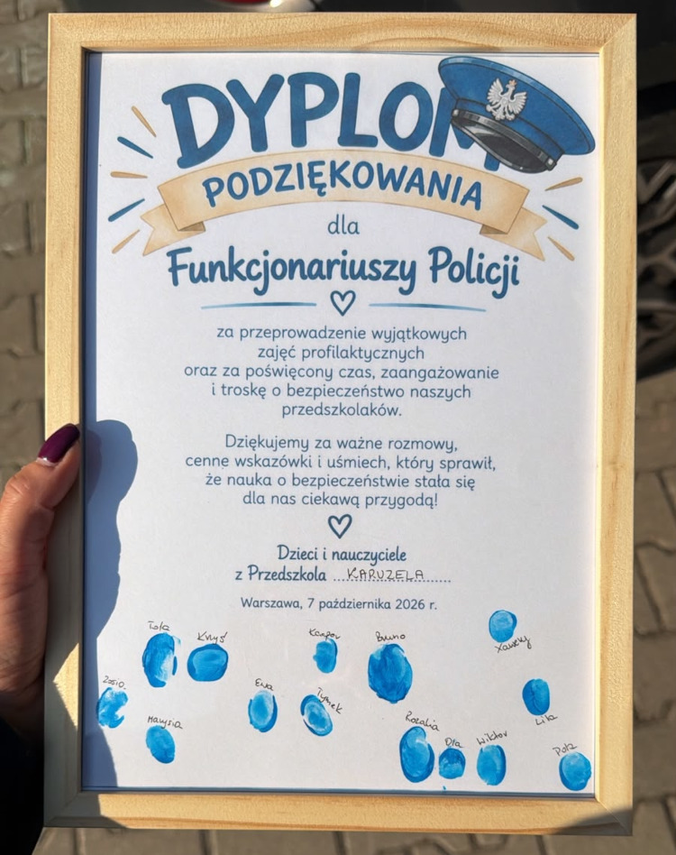 Dzielnicowi z Wawra edukowali przedszkolaki z zasad bezpieczeństwa